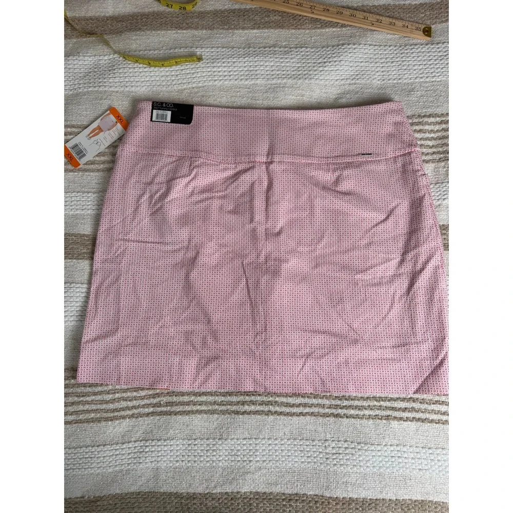 NWT SC & CO Coral Print 360 Tummy‎ Control Skort Activewear Golf Tennis Pockets